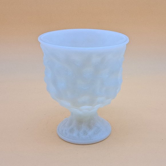E O Brody Milk Glass Vase - Picture 1 of 11